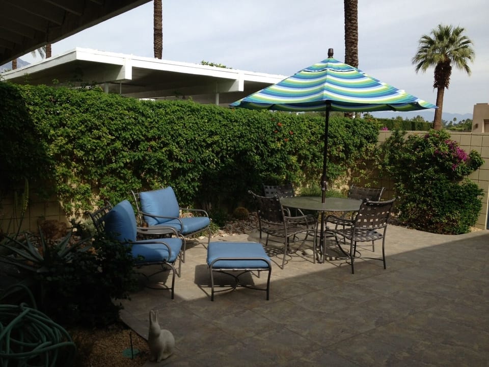 Front courtyard