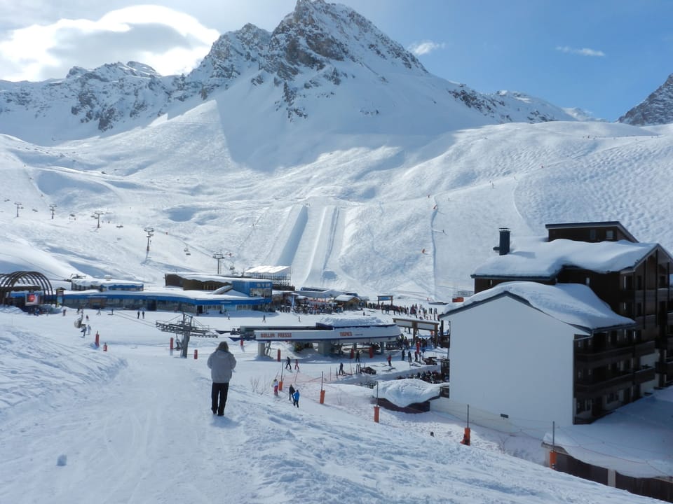 Snow and ski sports