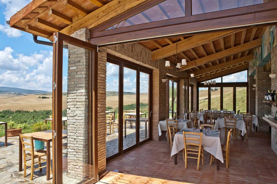 Osteria Etrusca restaurant at the location 