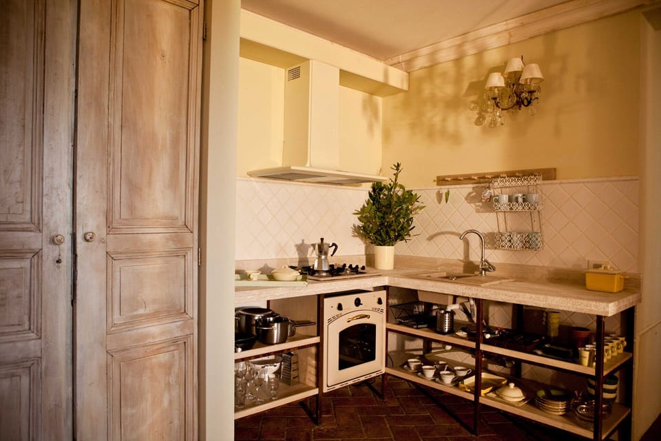 TUSCANY FOREVER RESIDENCE VILLA FAMIGLIA GROUND FLOOR APARTMENT no.6    