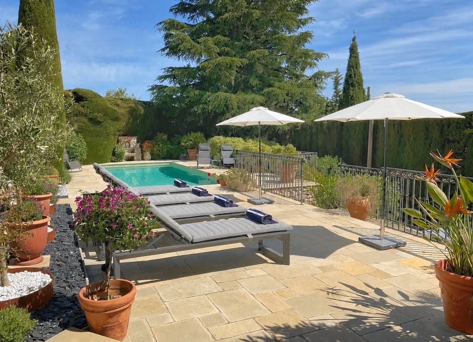 Top quality all-weather sun loungers