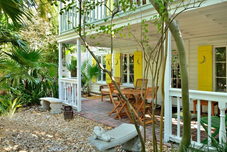 porch