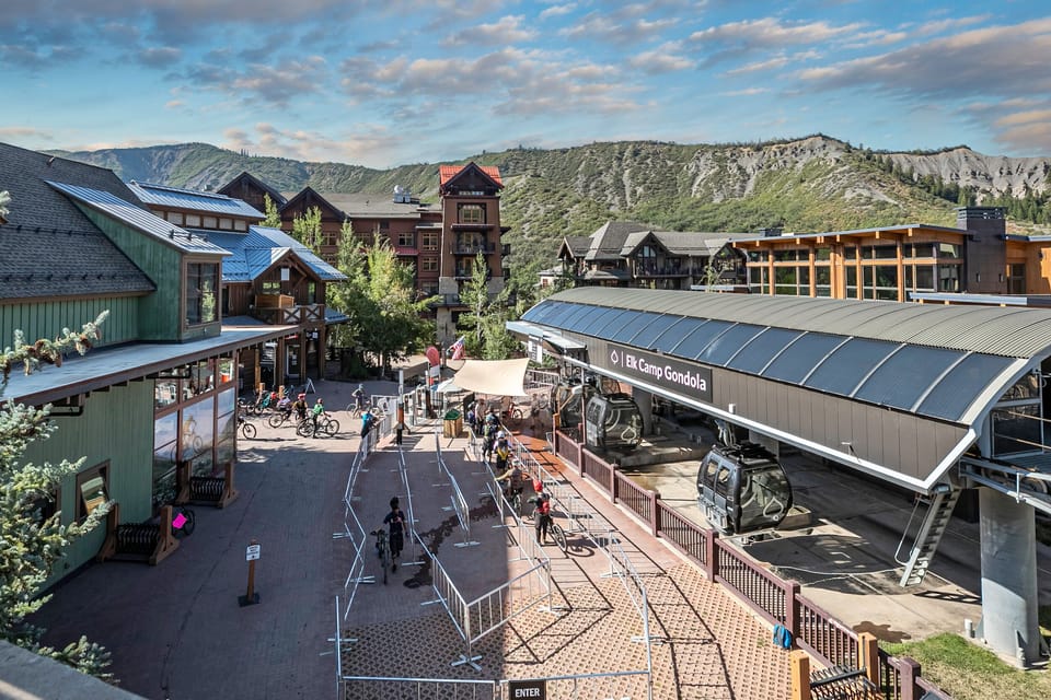 Elk Camp Gondola and ticket office
