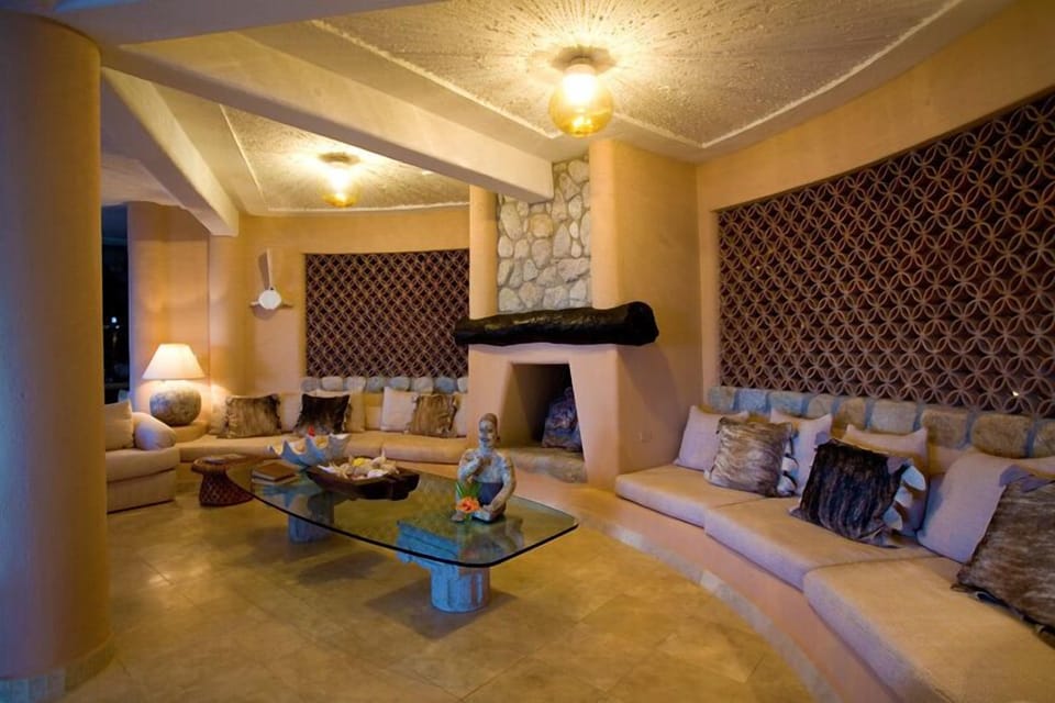 Part of the lower level. Space for entertaining
