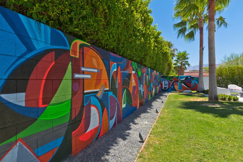 Graffiti wall