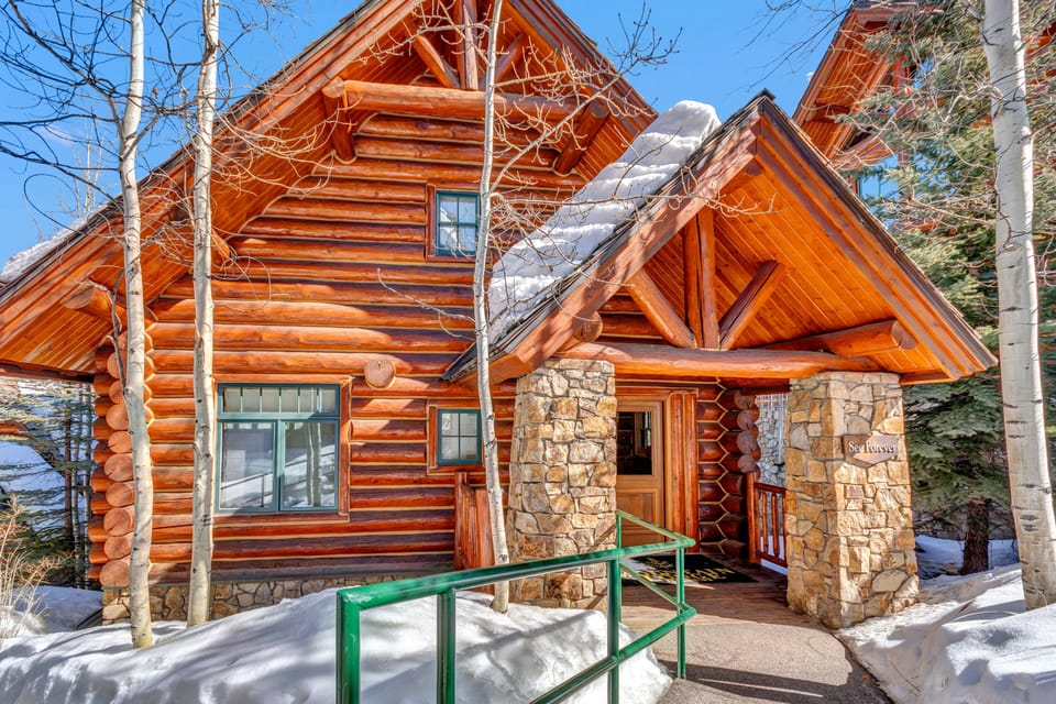 See Forever Cabin 
