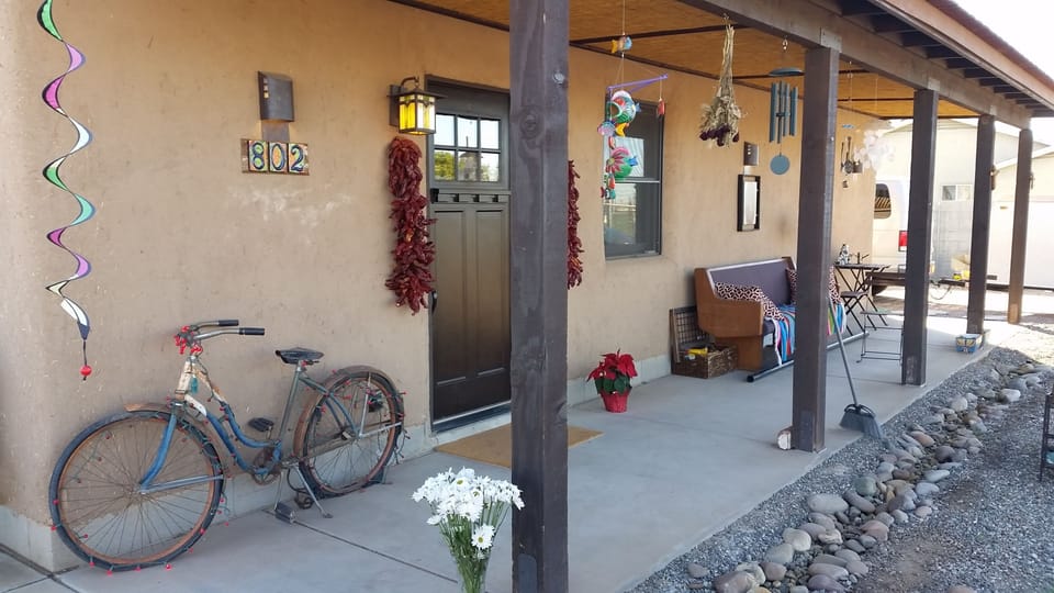 Welcome to the Strawbale  House