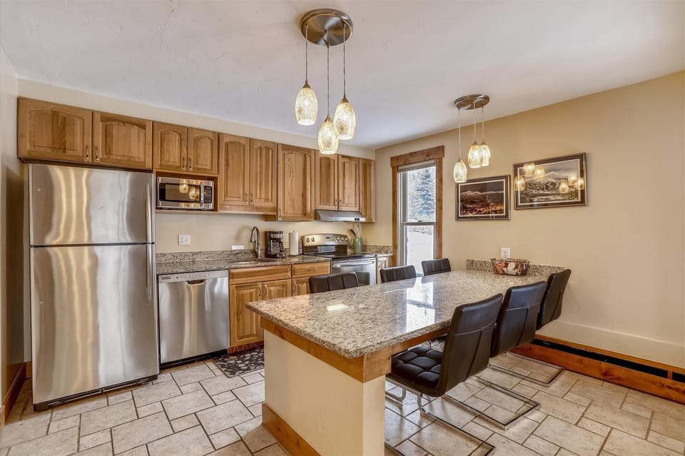 Open Kitchen