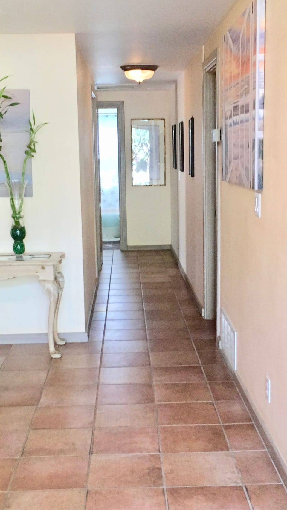 Hallway to bedrooms