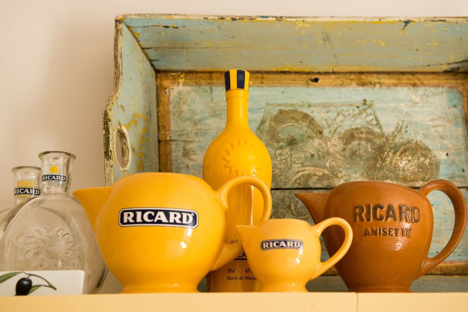 weekly flea market finds - treasure troves for bargain hunters