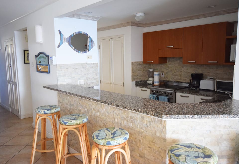 Full Kitchen with Granite Counter tops and German quality appliances.