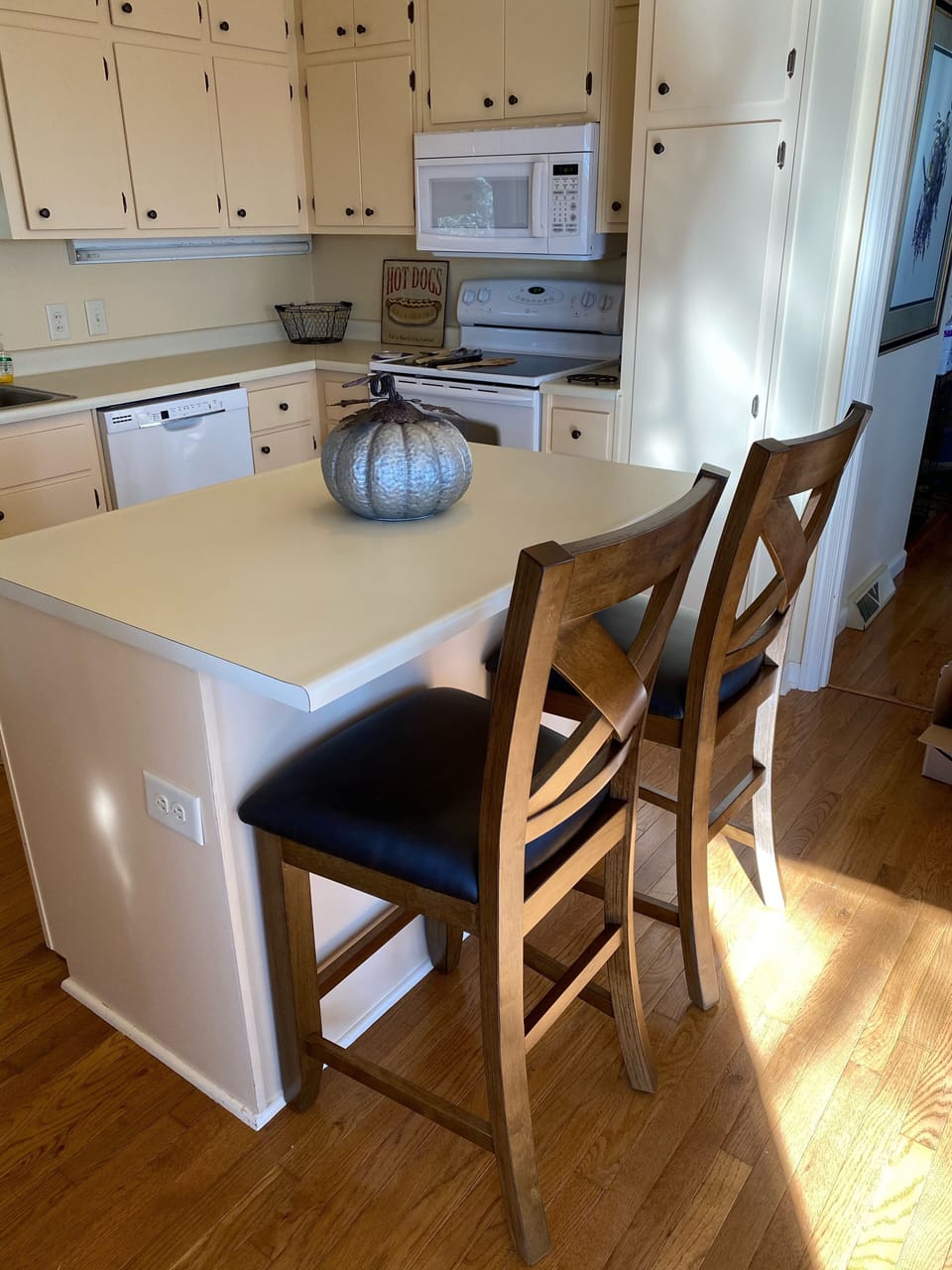 Kitchen is fully equipped and the island is great for serving 