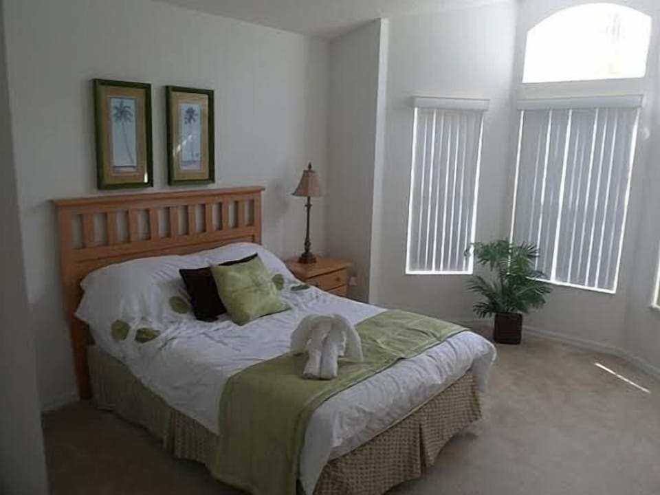 Master Bedroom 1
