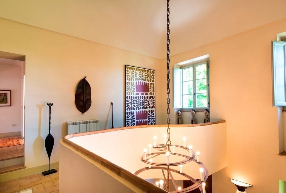 Upstairs hall/landing