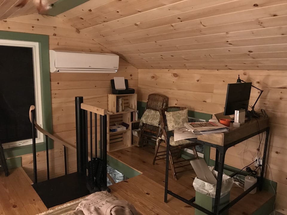 upstairs office nook