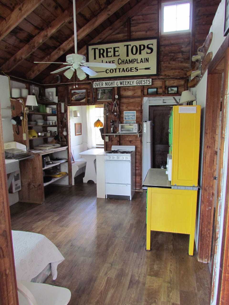 HighView main room
