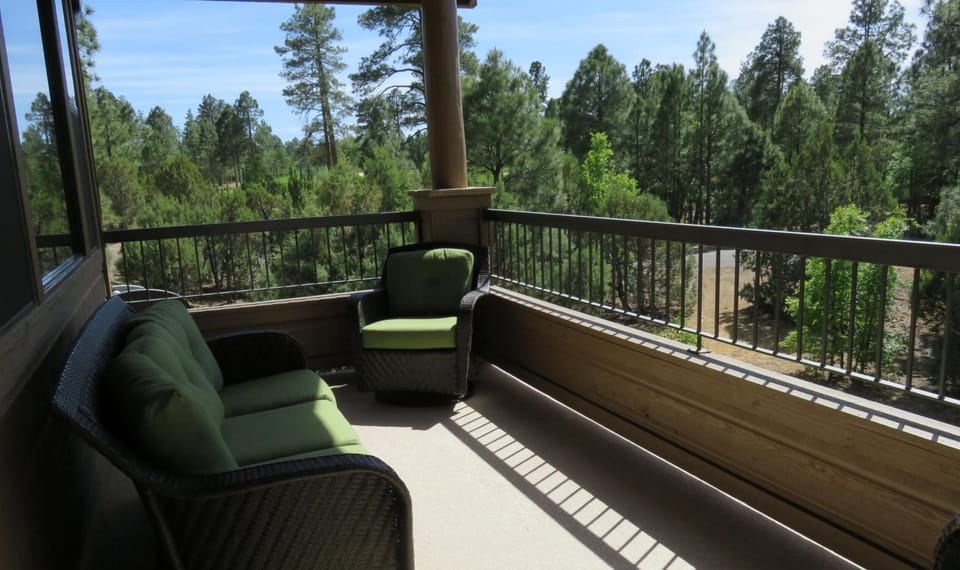 Beautiful and peaceful. Comfy patio furniture.