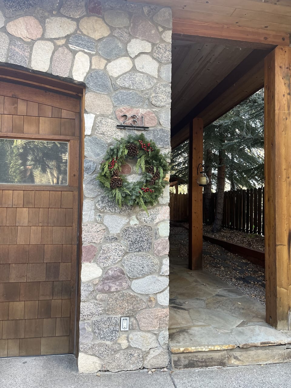 231 Entry, Right Side of House - Covered Walkway