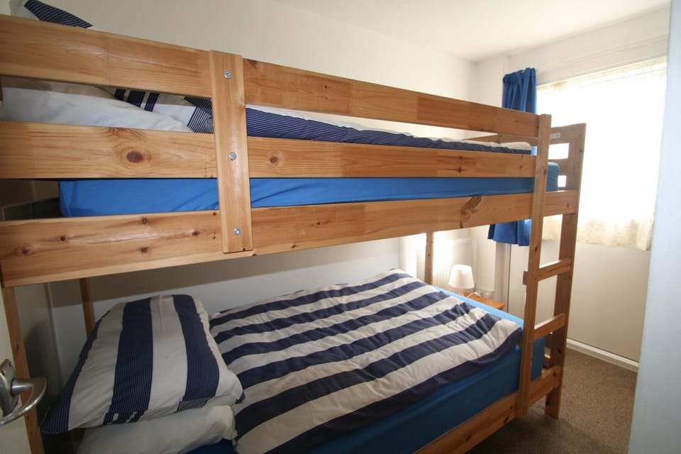 bunk bed in bedroom 2