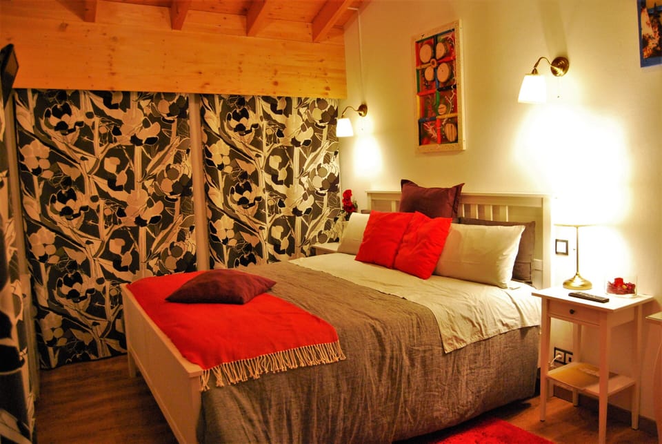 Quarto "SERRA D`ARGA"


Quarto "SERRA D`ARGA"
