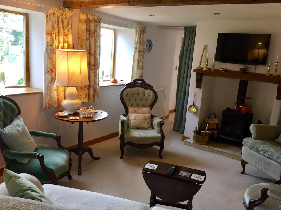 Twin bedroom (with en suite)