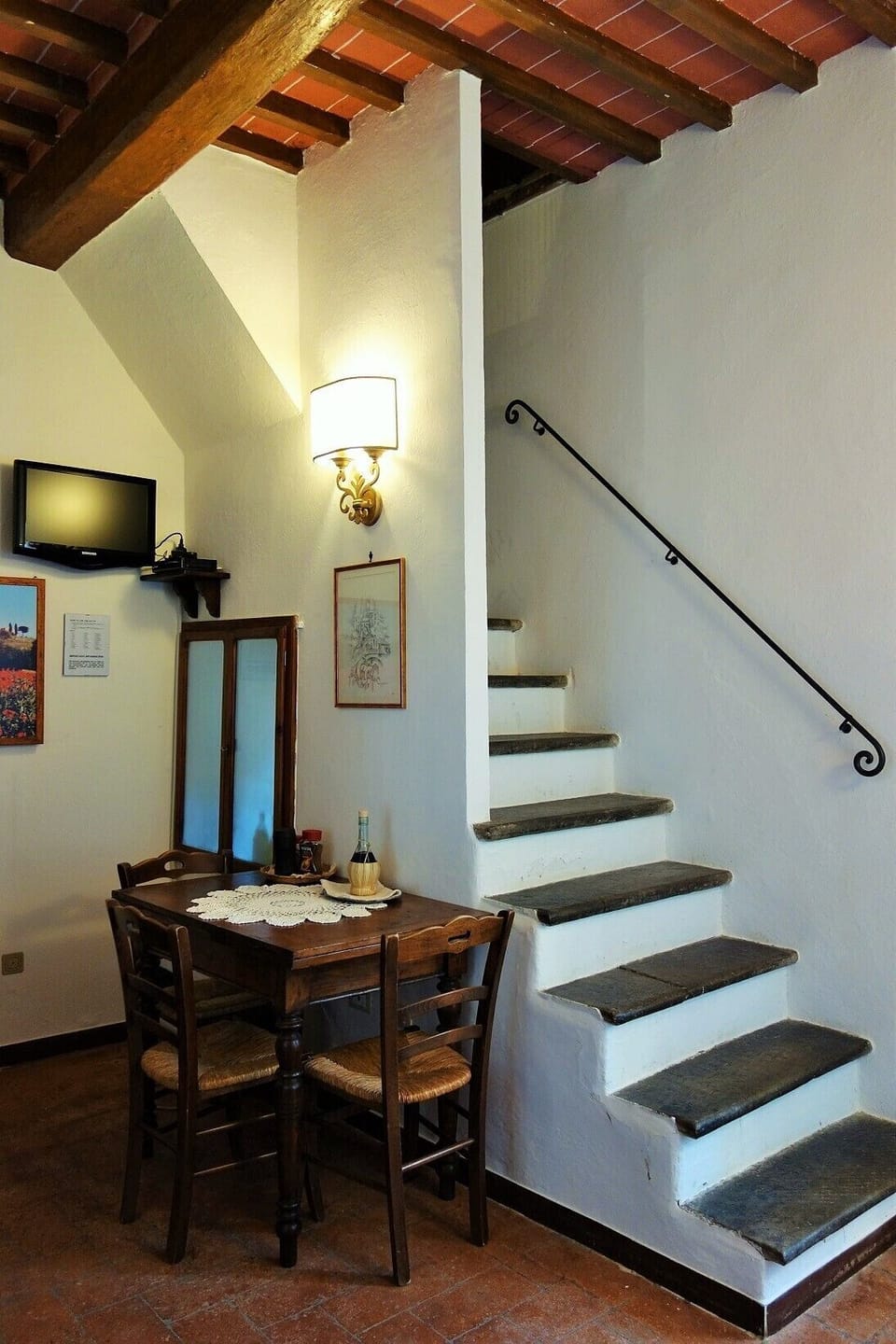 The cozy kitchen-livingroom