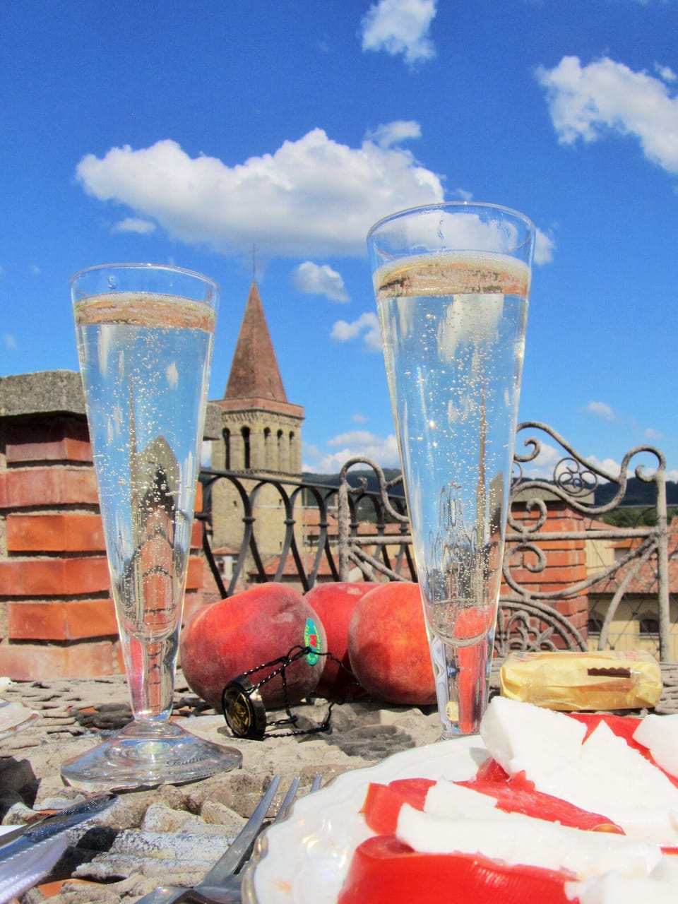 A lovely aperitif and alfresco dinner