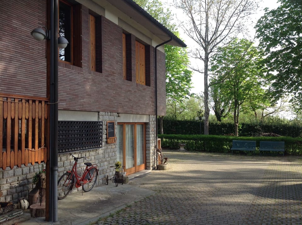 Overview House