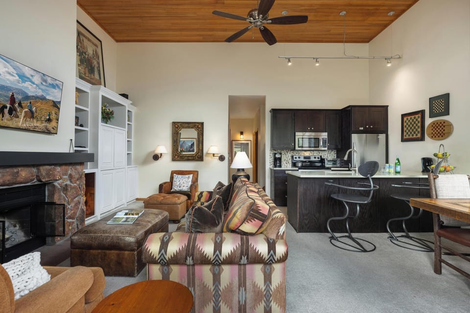 Spacious Living Area
