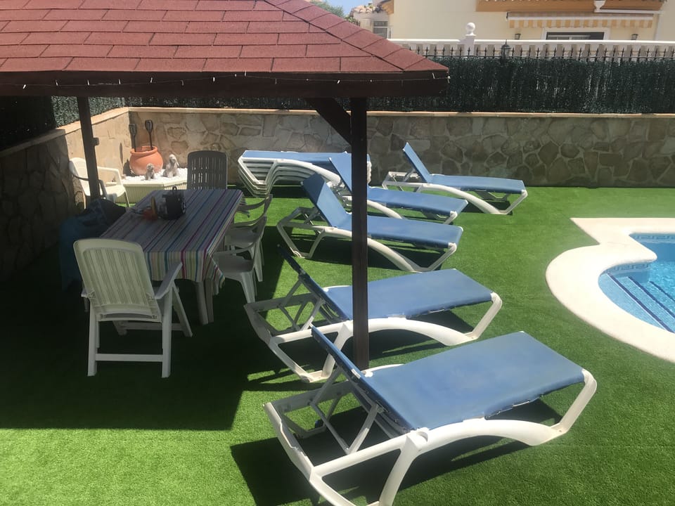 Gazebo (2019)
