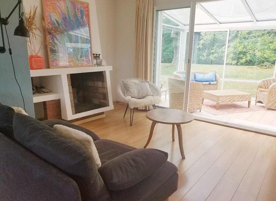 The lounge and conservatory