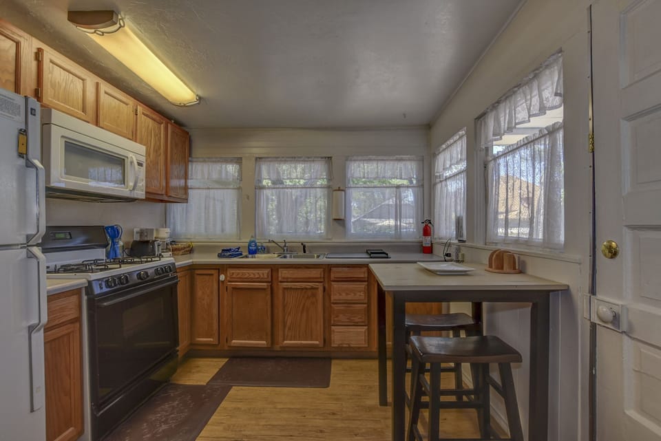Fully equip kitchen with garden views
