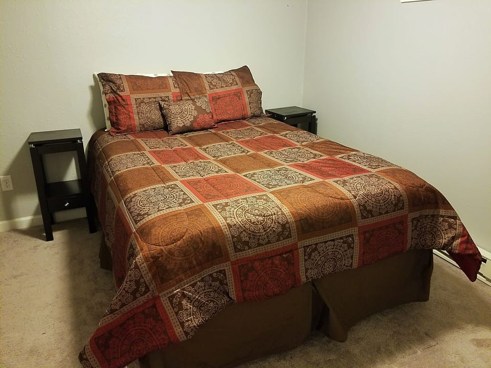 Bedroom #3 with queen bed