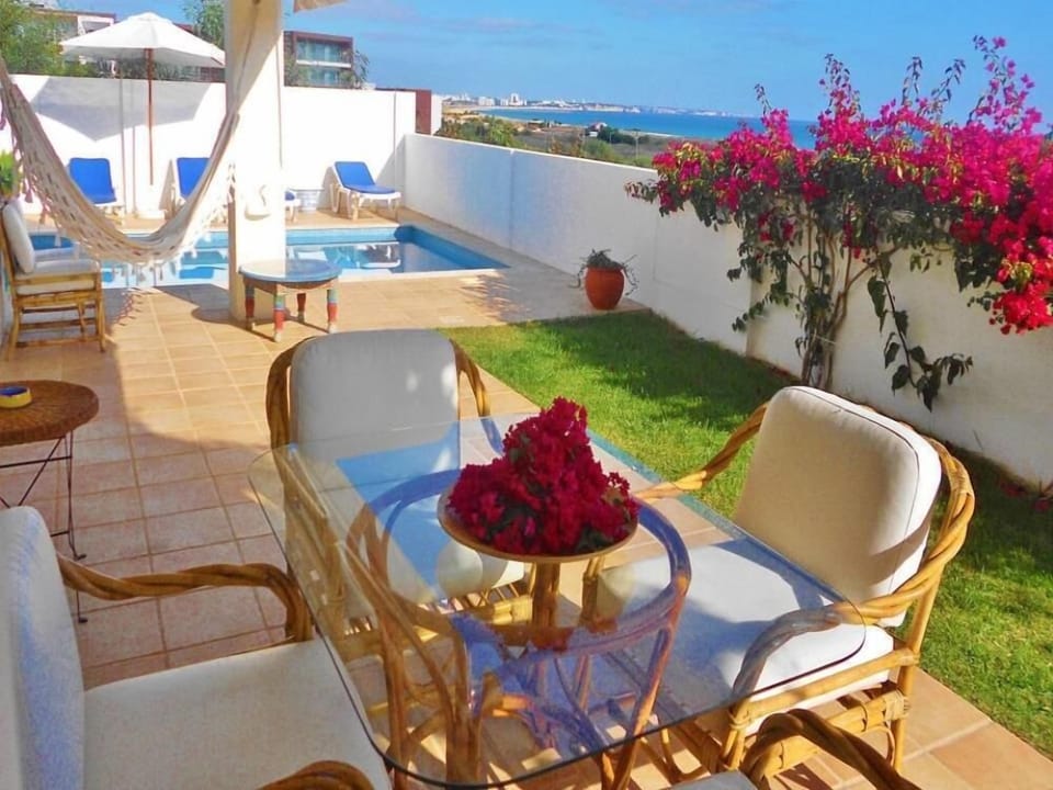 Patio overlooking Meia Praia Beach