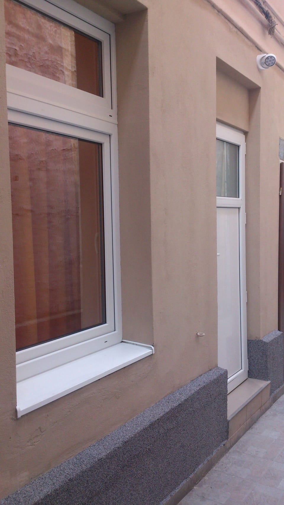 Acces door