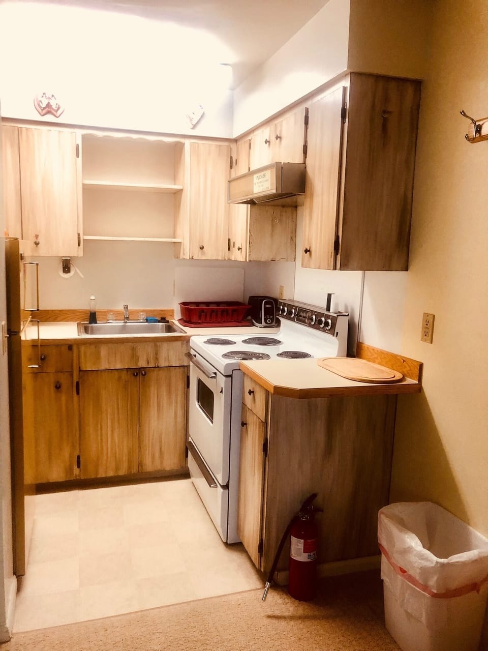Woodside2023620kitchen