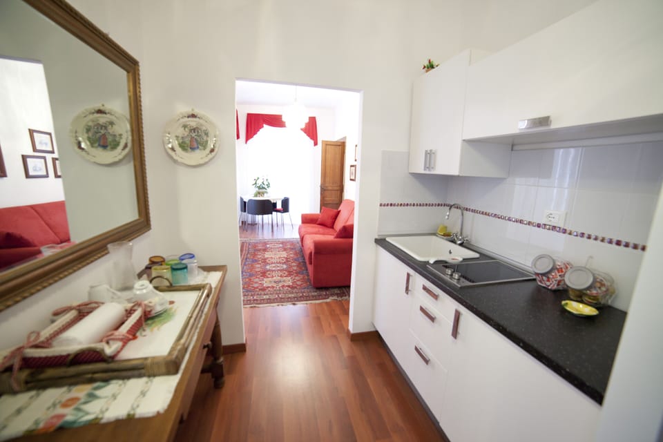 Kitchen 2