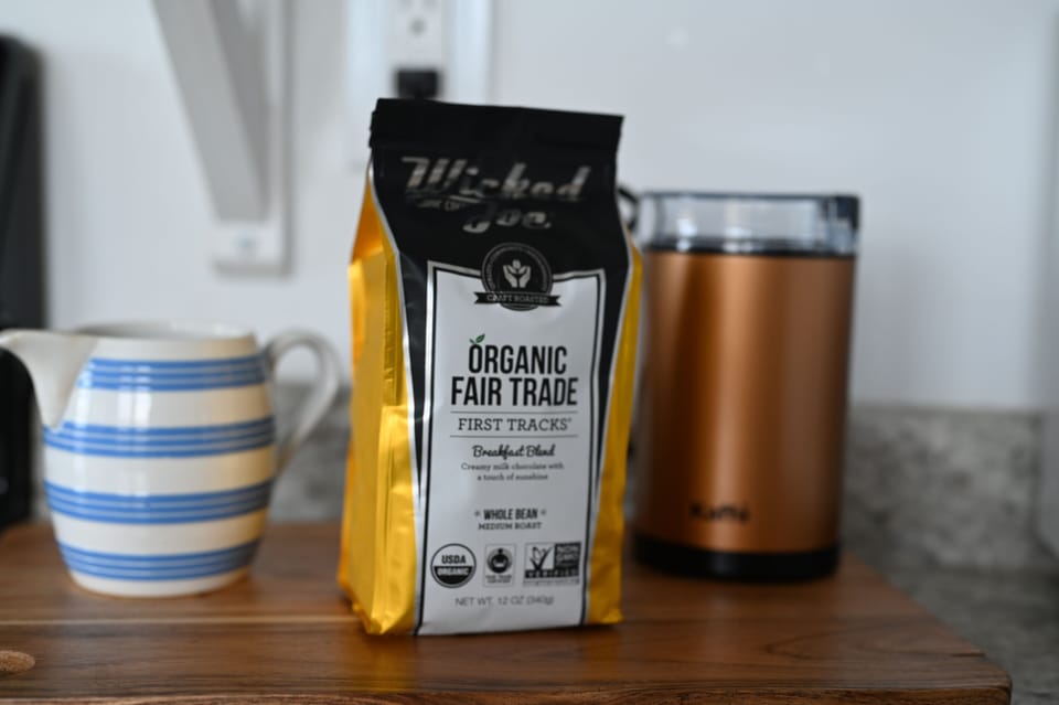 Coffee beans are provided for stay.