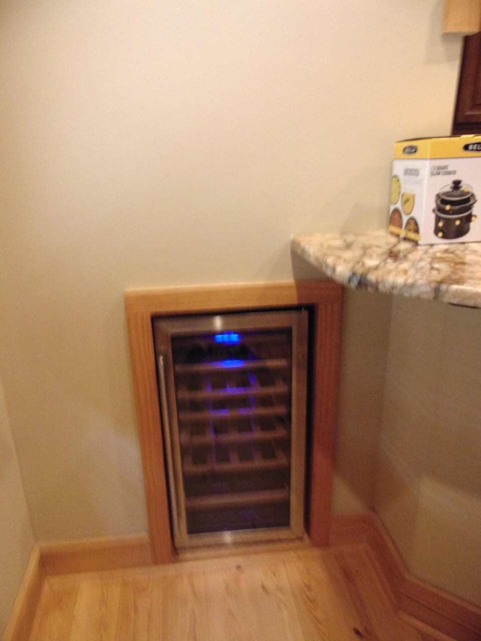 Built-in wine cooler