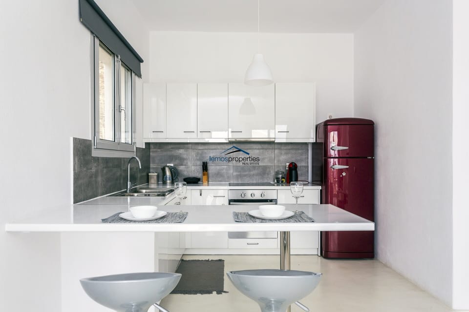 Minimal kitchen