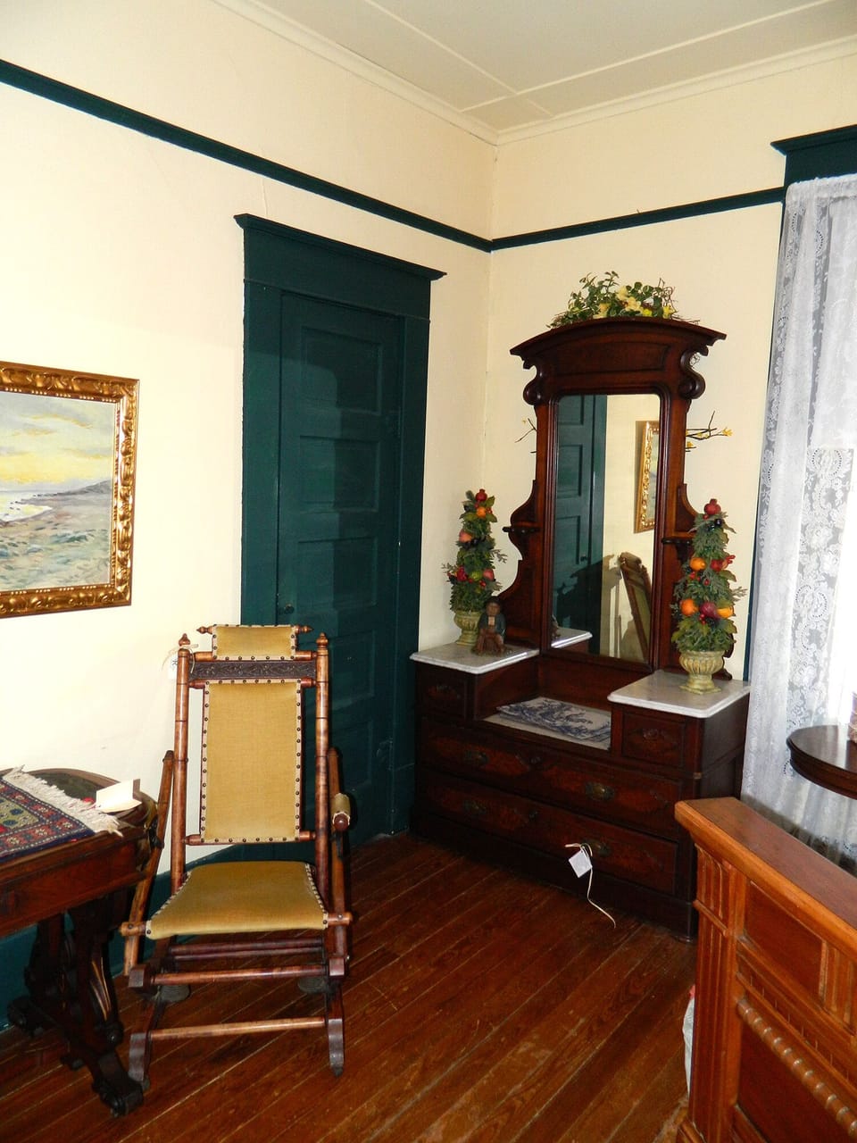 Plantation Room