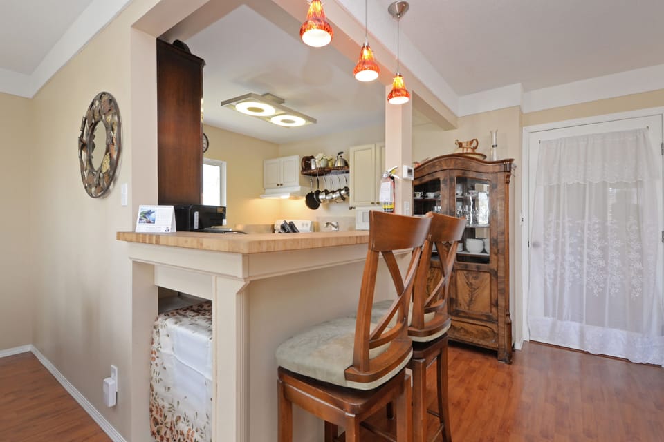 Bar at Kitchen