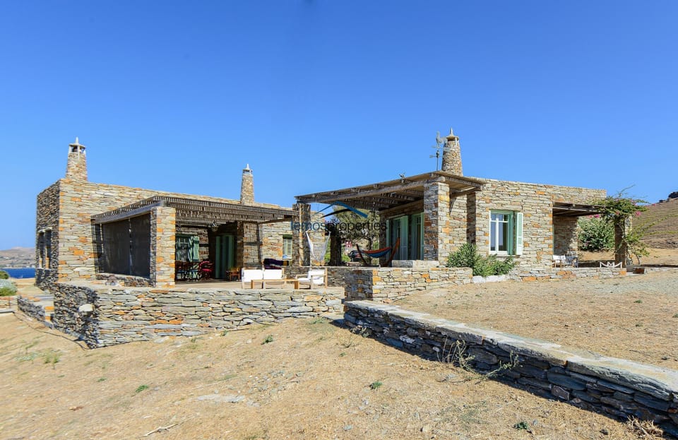 The villa, all on one level