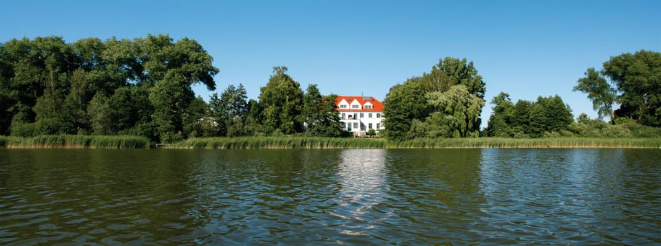 Family Vacations Right on the Lake - Apartment 3 Apartment in Mecklenburgische Seenplatte
