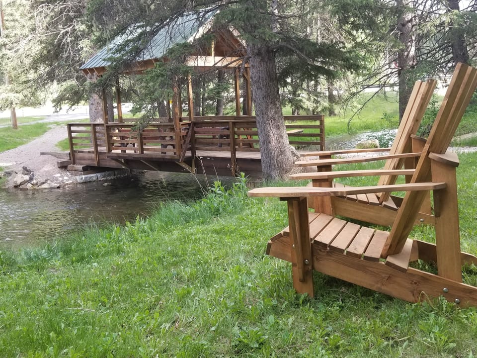 Covered bridge on the property for guests to enjoy