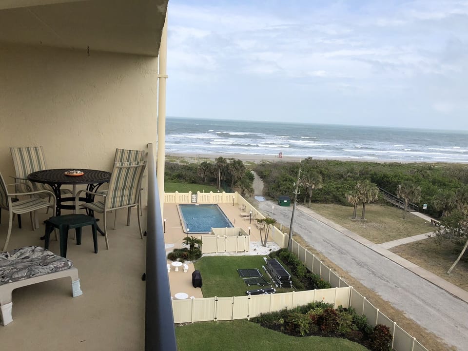 View from Chaise Lounge outside Master Bed sliding door.