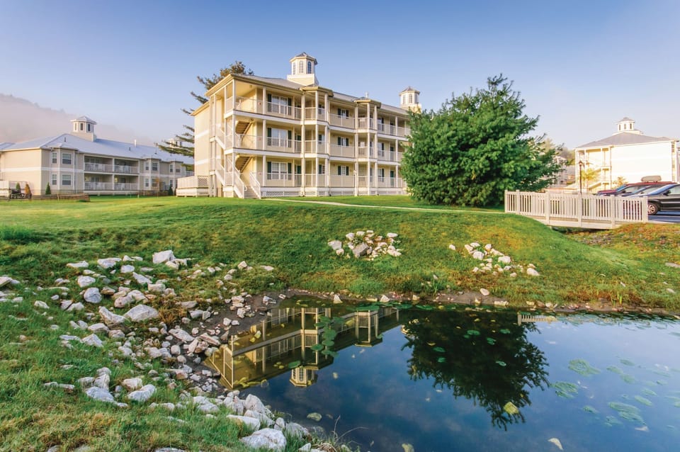 Experience the picturesque atmosphere at this amazing property.