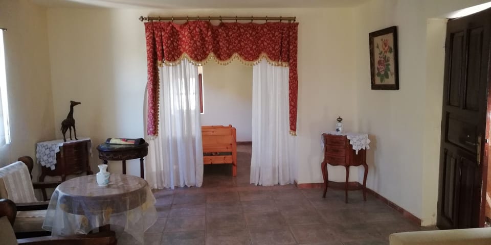 Another view of the sitting area.