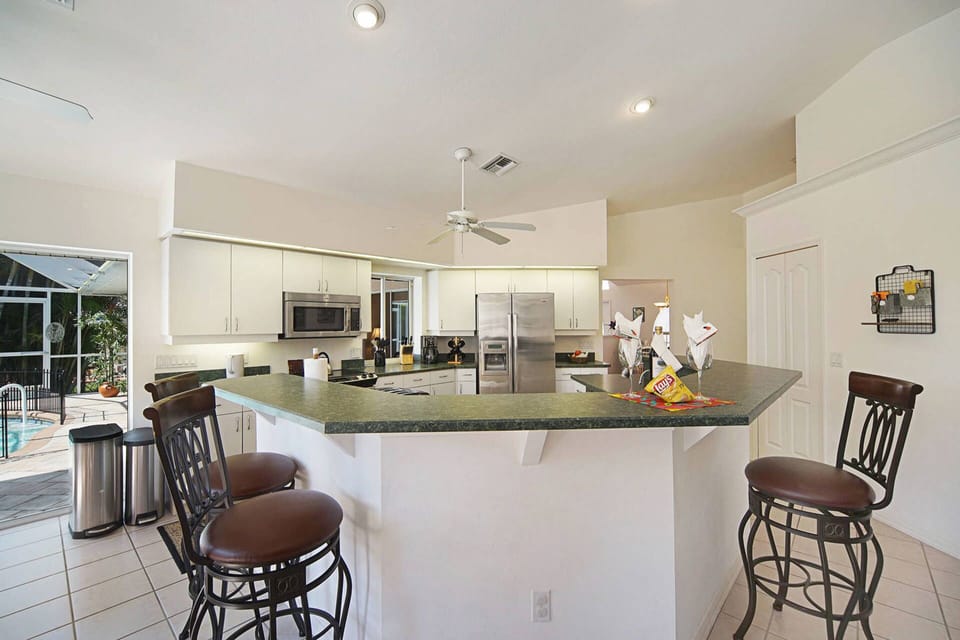 Villa Ria - Kitchen