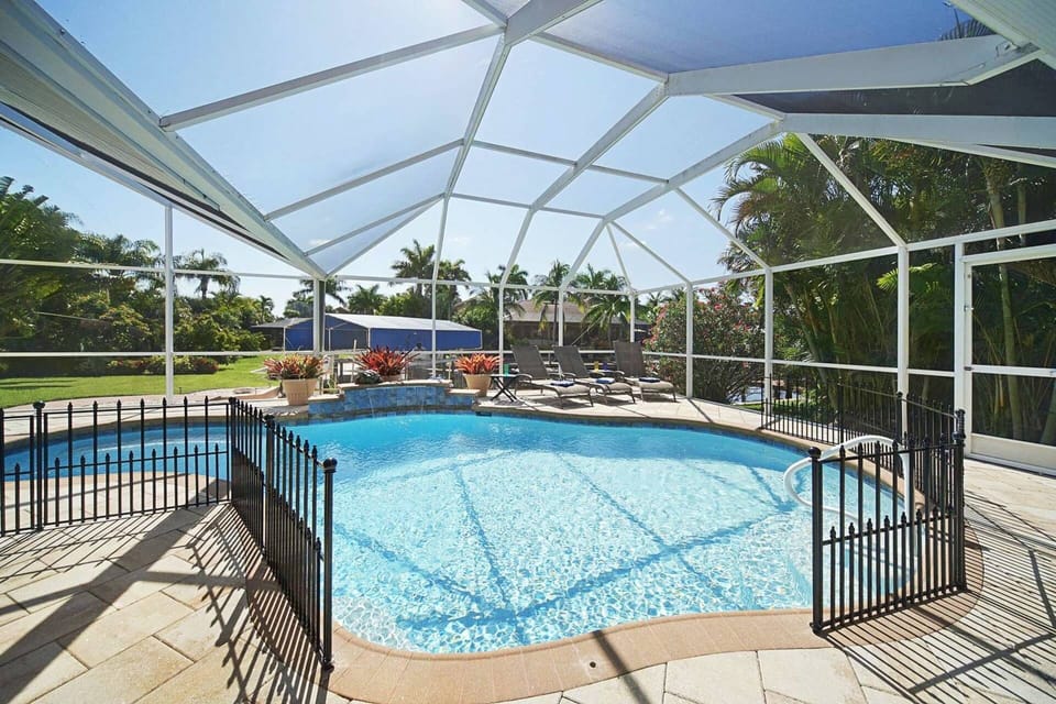 Villa Ria - Pool Area